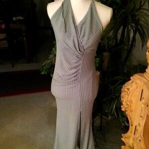 Brand new women's size medium Coral green colored long fashion dress